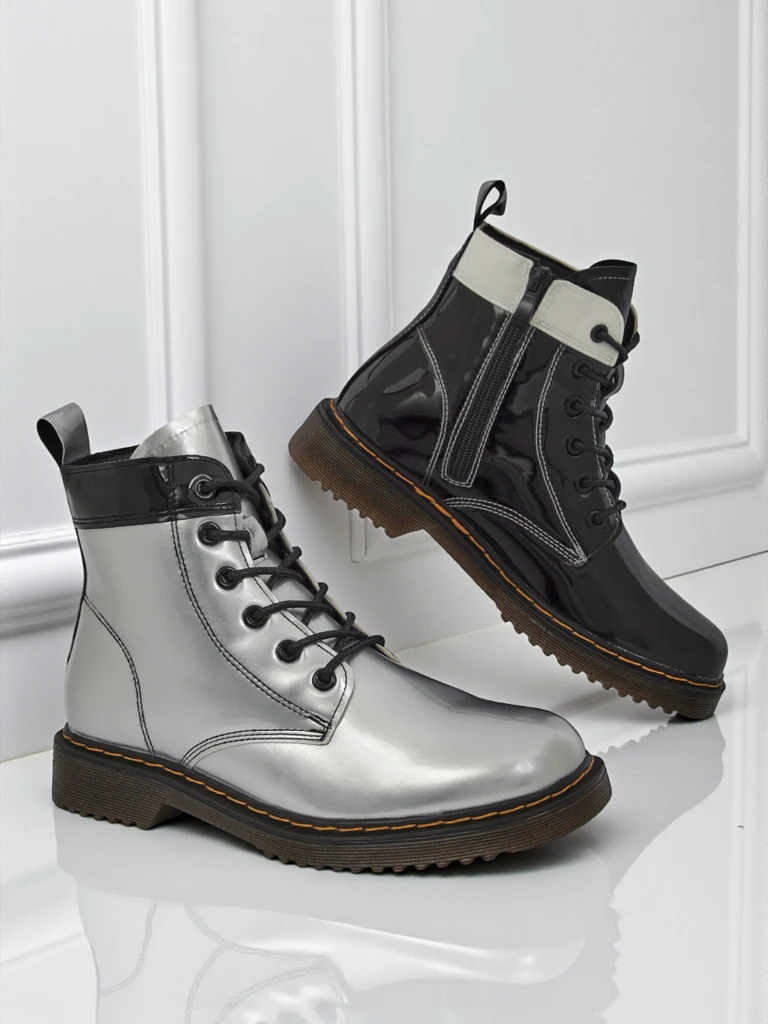 Damen Stiefeletten Silber Celestina Eco Lackleder mit Reißverschluss