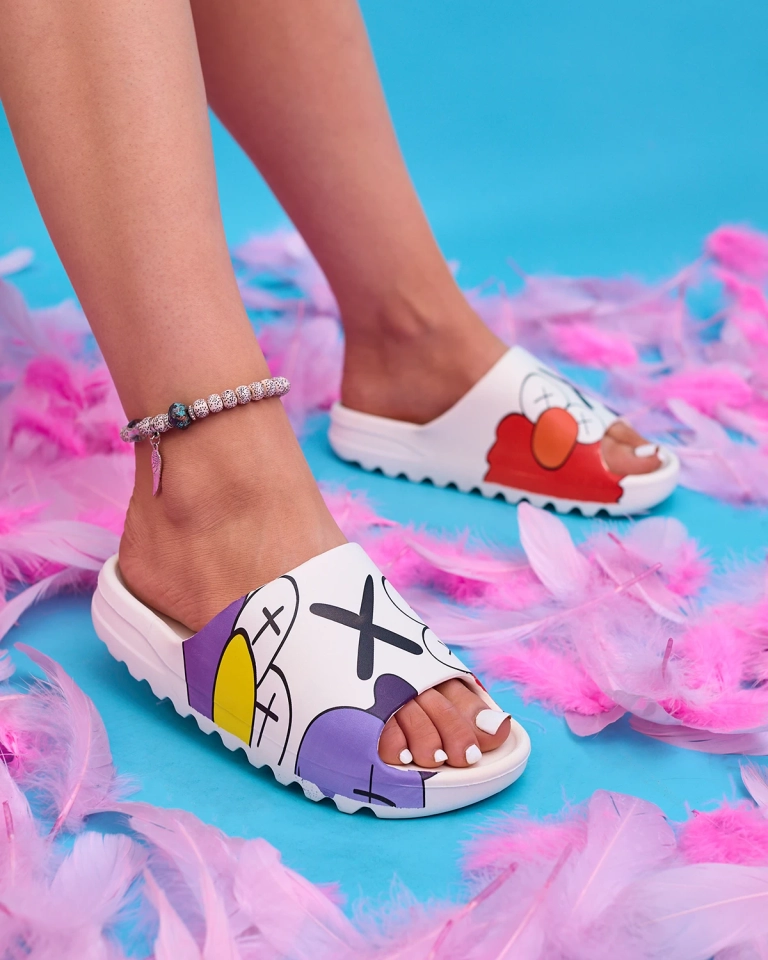 Weiße Hausschuhe für Damen von Elmino - Schuhe