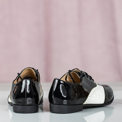 Schwarz - weiße Schuhe im Retro - Stil Chaplin - Footwear 1