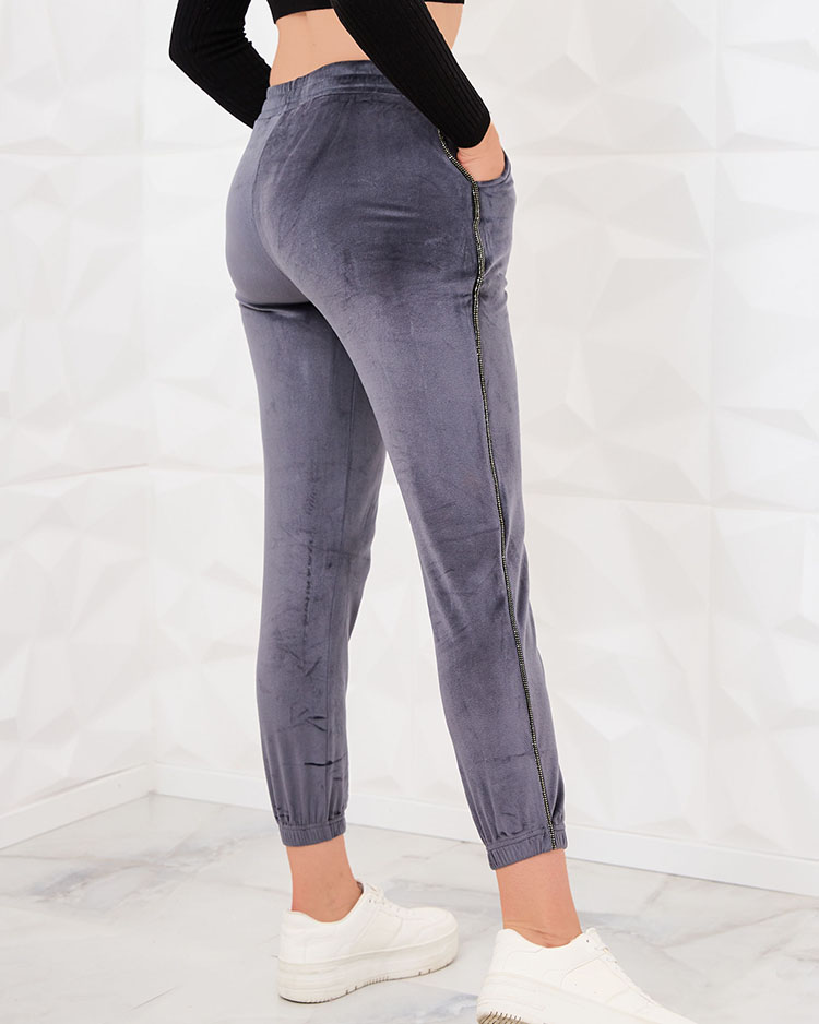 Royalfashion Graue Velours-Damen-Sweatpants mit Zirkonen