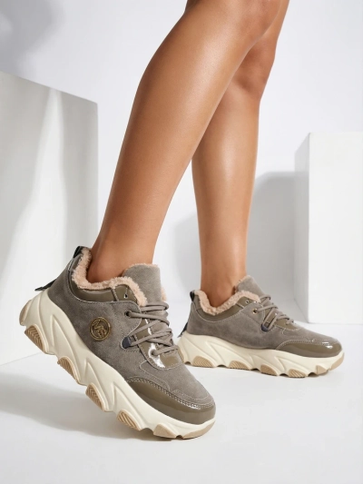 Royalfashion Damen isolierte Turnschuhe Caroz