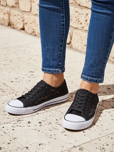 Atmungsaktive Damen-Sneaker Calista Nero mit Spitze - Sommer-/Frühlingskollektion