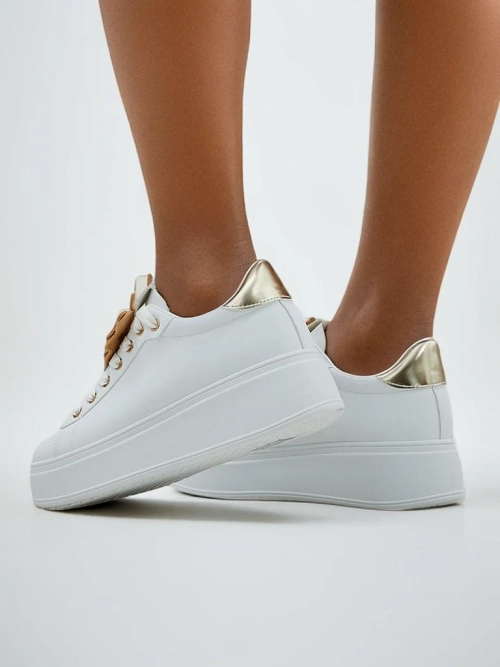 Royalfashion Жіночі спортивні кросівки на платформі Viela