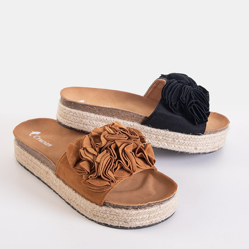 Чорні жіночі шльопанці на платформі Kalisa