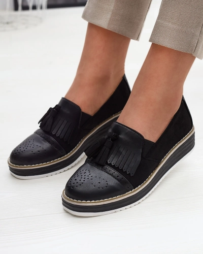 Чорні жіночі напівчеревики на низьких підборах Veolita- Footwear