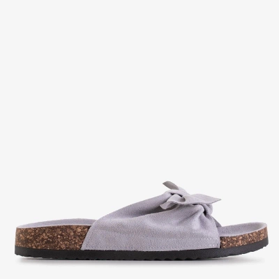 OUTLET Hellgraue Damenpantoffeln mit Schleife Alanza - Schuhe