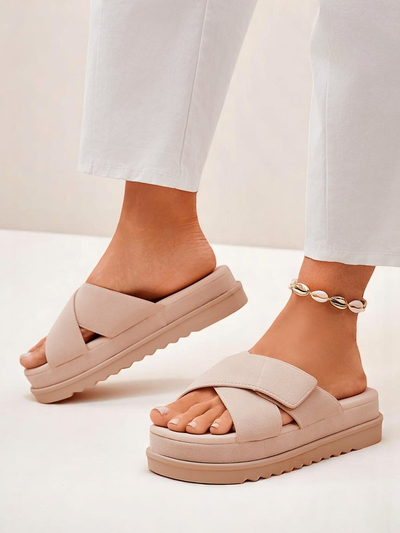 Royalfashion Damensandalen flach Evre