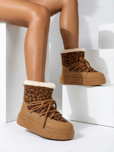 Жіночі крашні зимові чоботи Royalfashion Moniuc