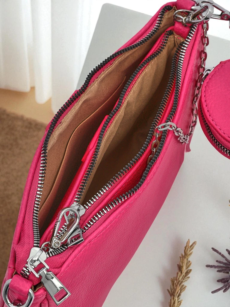 Aurelia Fuksjowa Damen Leder Mini Handtasche mit Kette