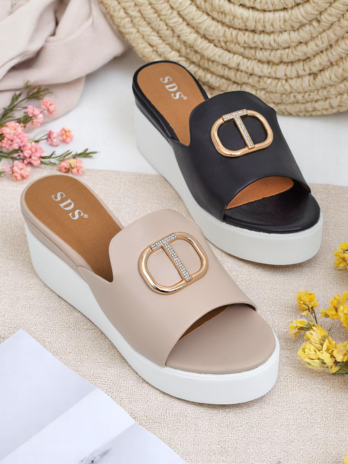 Royalfashion жіночі босоніжки на танкетці Daffin