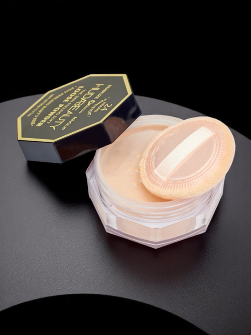 Розсипчаста пудра для обличчя з ефектом природного фінішу