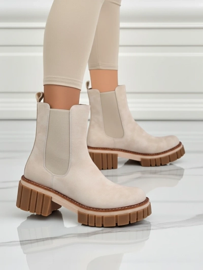 Amber Walk Stiefeletten mit Blockabsatz aus Öko-Nubukleder