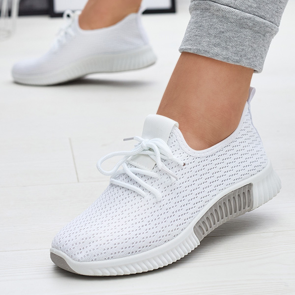 Білі жіночі тканинні спортивні кросівки Vobbu- Footwear