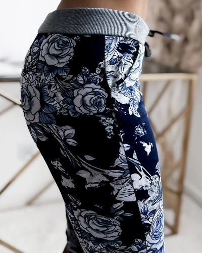 Marineblaue Damen 3/4 Shorts mit Blumenmuster PLUS SIZE - Bekleidung