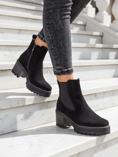 Royalfashion Eco-Wildleder Damen Stiefeletten auf einem Pfosten Segori