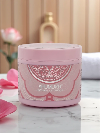 Крем для обличчя та шиї з ефектом освітлення та зволоження Light Pink