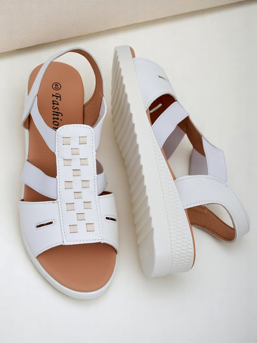 Royalfashion Жіночі сандалі на низькій танкетці Sora