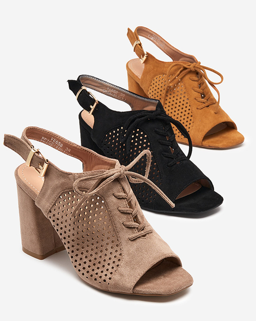 Жіночі ажурні босоніжки на поштині чорного кольору Sasqan- Взуття