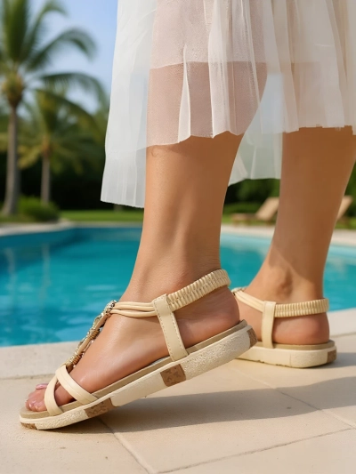 Royalfashion Damensandalen mit Verzierungen Veve