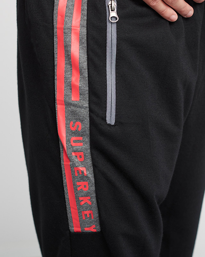 Чоловічі чорні спортивні штани - одяг