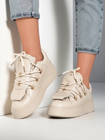 Royalfashion Damensneaker mit dekorativer Zunge Domatories