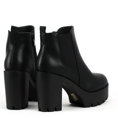Czarne botki na słupku - Obuwie
