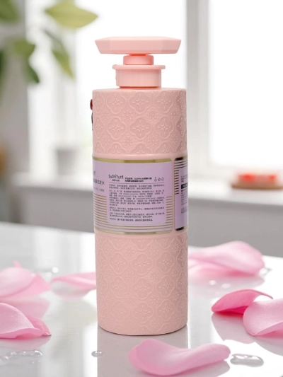 Feuchtigkeitsspendendes Shampoo mit Mandelöl