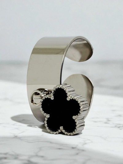 Браслет-обруч Dolce Vita з декоративними шармами