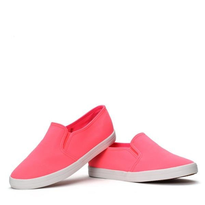 Neonowo-różowe tenisówki slip on - Obuwie