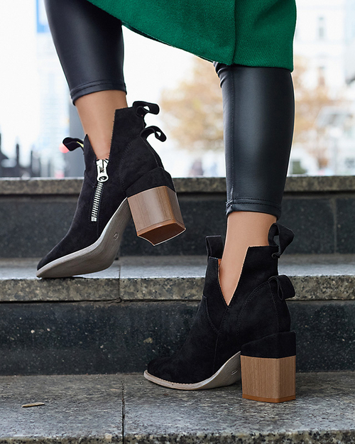 Чорні жіночі ботильйони на квадратних підборах Darera