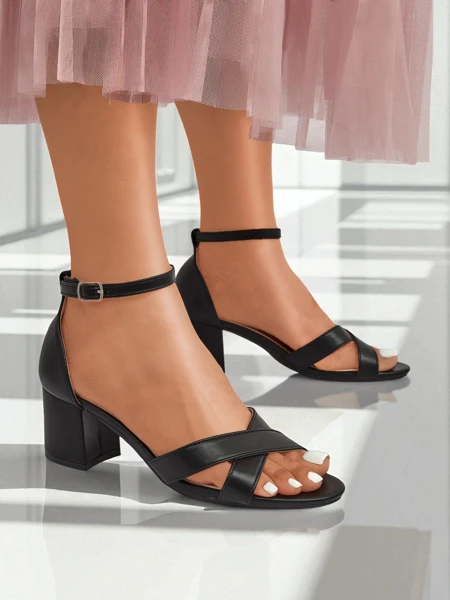 Royalfashion Damen Sandaletten mit Blockabsatz Eleganza Strap