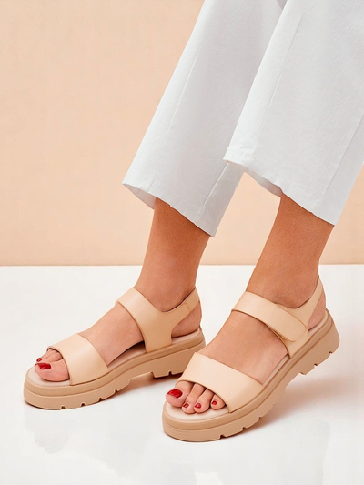 Royalfashion Damensandalen mit dicker Sohle Otvanna