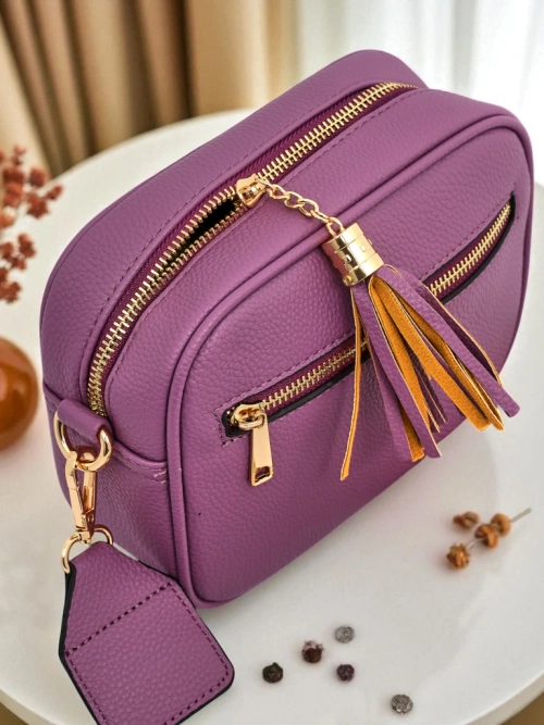 Royalfashion Маленька жіноча сумочка з екошкіри з кольоровим ремінцем Kovi Lace