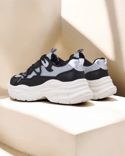 Royalfashion Damen Sneaker auf einer dickeren Sohle Teresii