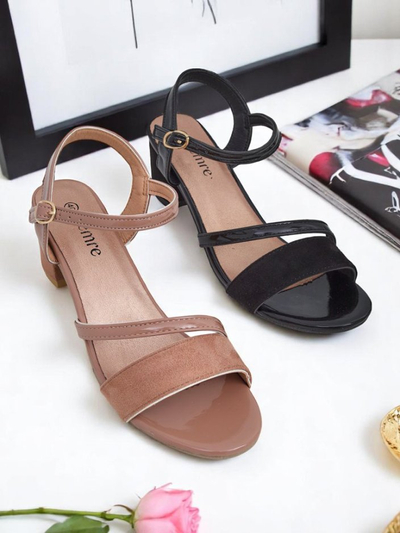 Royalfashion Lackierte Damen Sandaletten mit niedrigem Absatz Grace Gloss