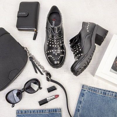 Schwarze niedrige Schuhe auf einem dicken Pfosten Colorado - Footwear