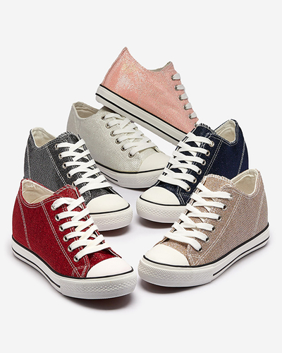 Rote Damen-Sneakers auf einem versteckten Anker mit glänzendem Faden Seggat- Footwear