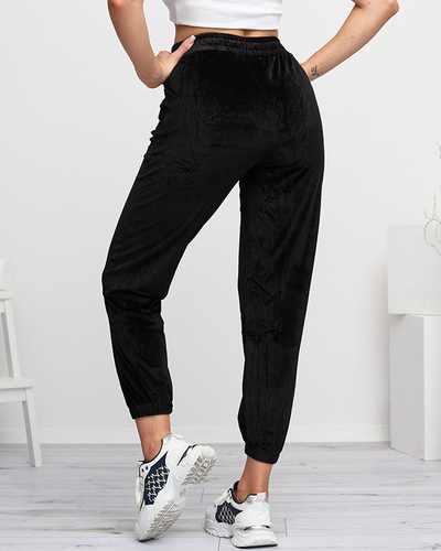 Чорні велюрові спортивні штани