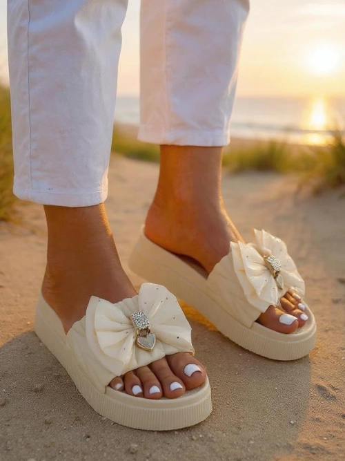 Royalfashion Жіночі шльопанці на платформі з бантиком Sento Pace