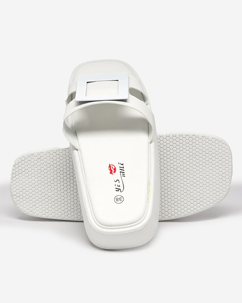 Жіночі білі тапочки з орнаментом Zegor - Взуття