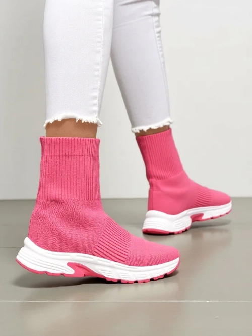 Royalfashion Жіночі високі спортивні кросівки Leriot