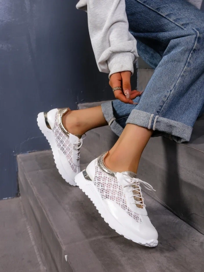 Royalfashion Perforierte Damensneaker Ellos