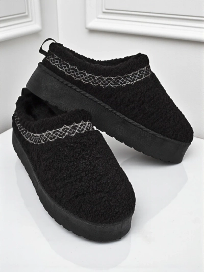 Kurze Damenstiefel im Schneestiefel-Stil mit Fell Frost Veil