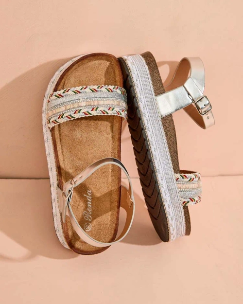 Жіночі вишиті босоніжки Royalfashion