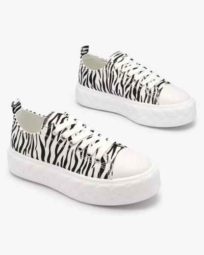Royalfashion Schwarz-weiße Damen-Plateau-Sneakers Atredika