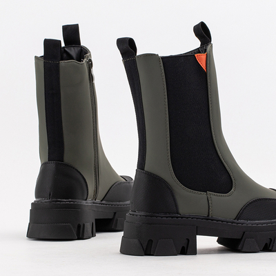 Dunkelgrüne Damenstiefel mit massiver Rosidi-Sohle - Schuhe