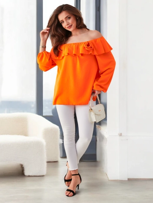 Royalfashion Жіноча блуза в іспанському стилі з рюшами та квіткою