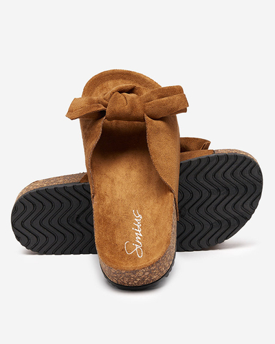 Damenhausschuhe aus Öko-Wildleder mit Schleife in Kamelfarbe Dofro- Footwear