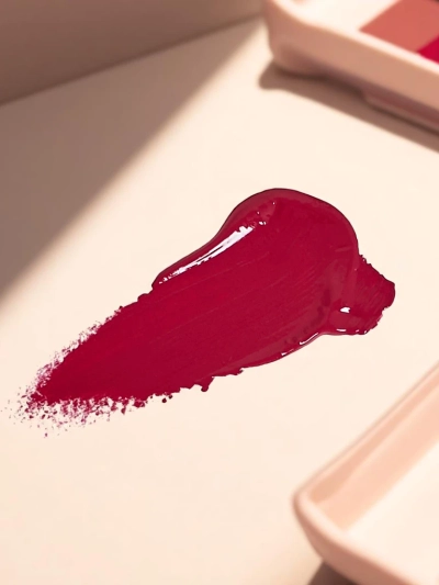 Lippenstift und transparenter Lipgloss 2-in-1 Cherry Mocha