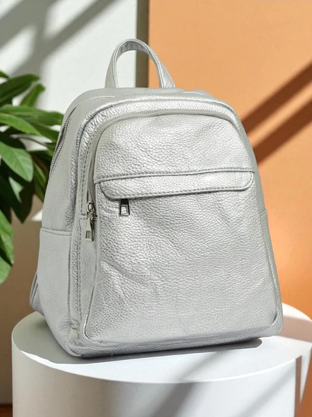 Royalfashion Damenrucksack aus Öko-Leder Evelin Day